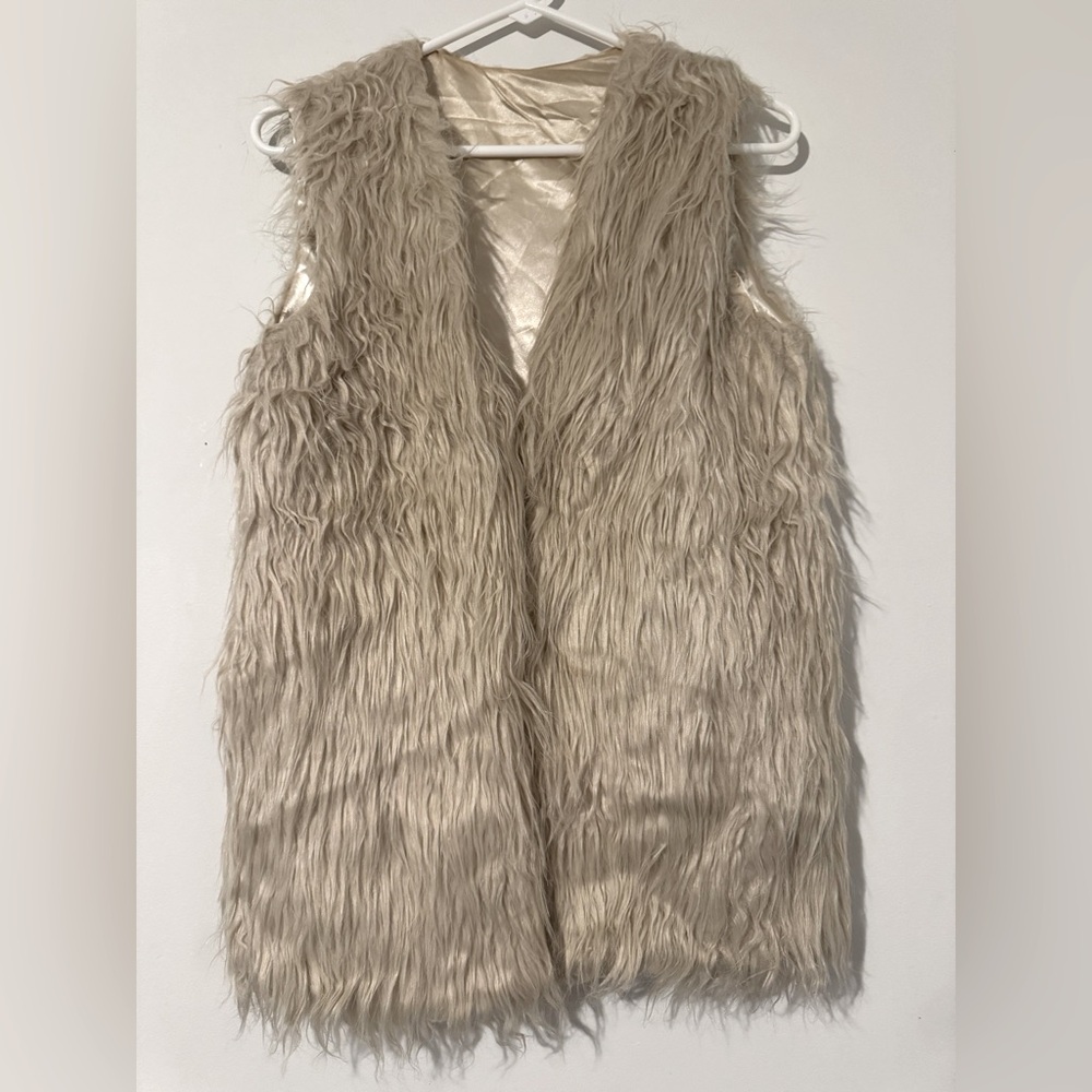 2 Chic Cream Color Polyester Vest w/ Hook & Eye Closure